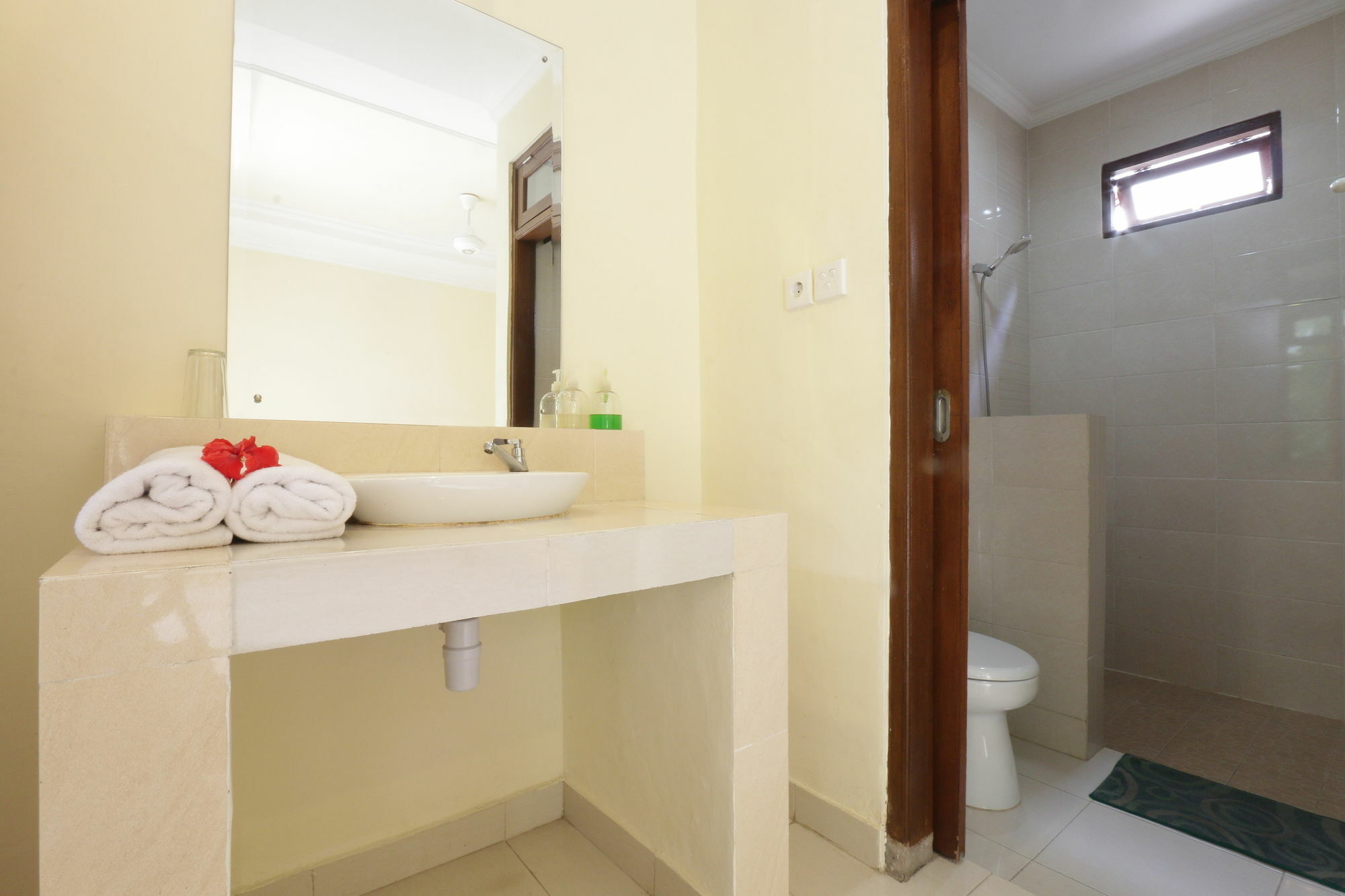 Frangipani Bungalow Ubud Esterno foto